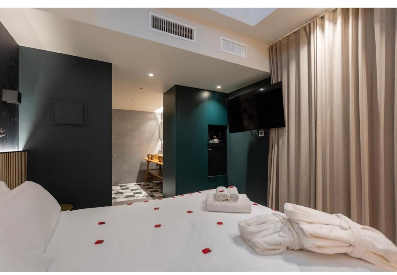 Lo Hotel Del Poblet El Poblenou del Delta Esterno foto